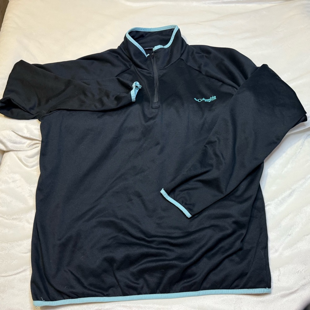 Columbia men’s Black Pullover long sleeve XL fleece lined 1/4 zip